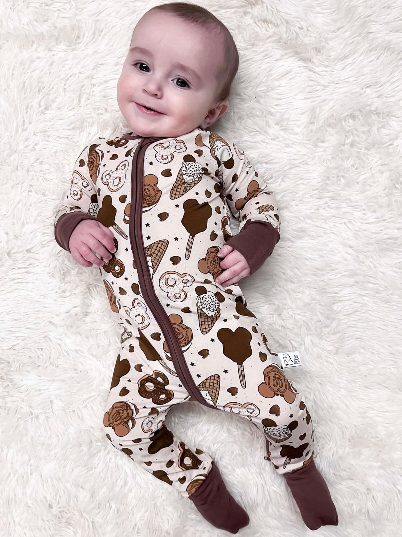 Fun Treats Snuggy Zip