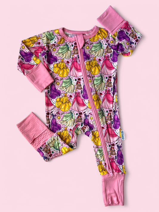 Castle Couture Snuggy Zip