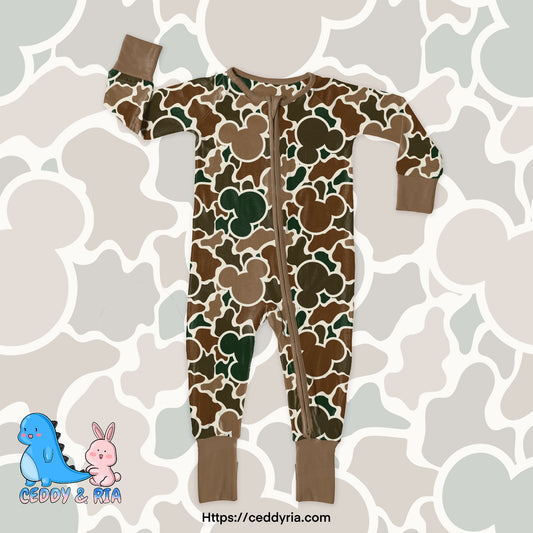 PREORDER Hide & Squeak Snuggy Zip